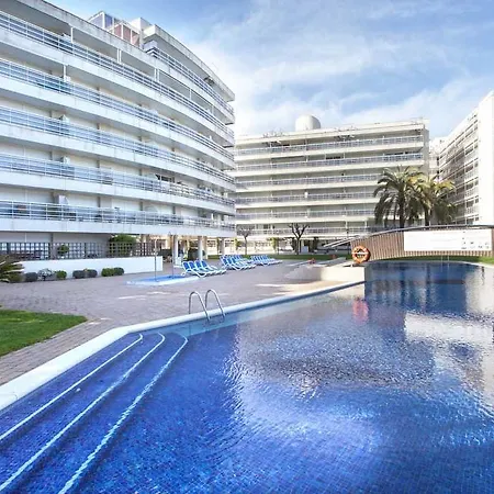 Апартаменты S'abanell Central Park. Rentcb 186 Бланес